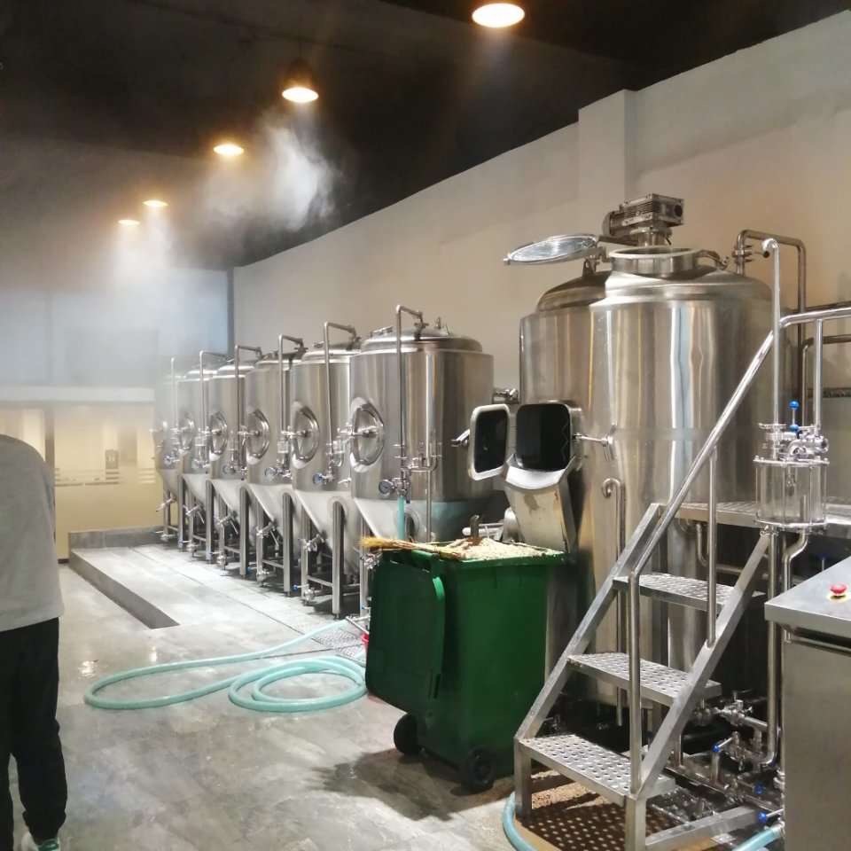 精釀啤酒設(shè)備 精釀啤酒設(shè)備
